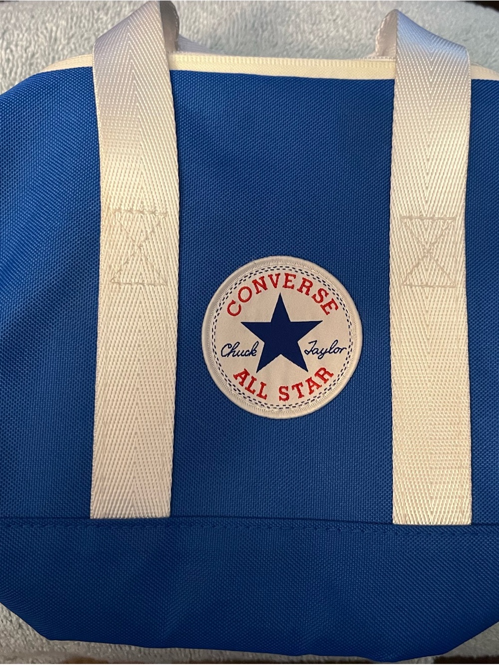 Converse Chuck Taylor insulated lunch bag